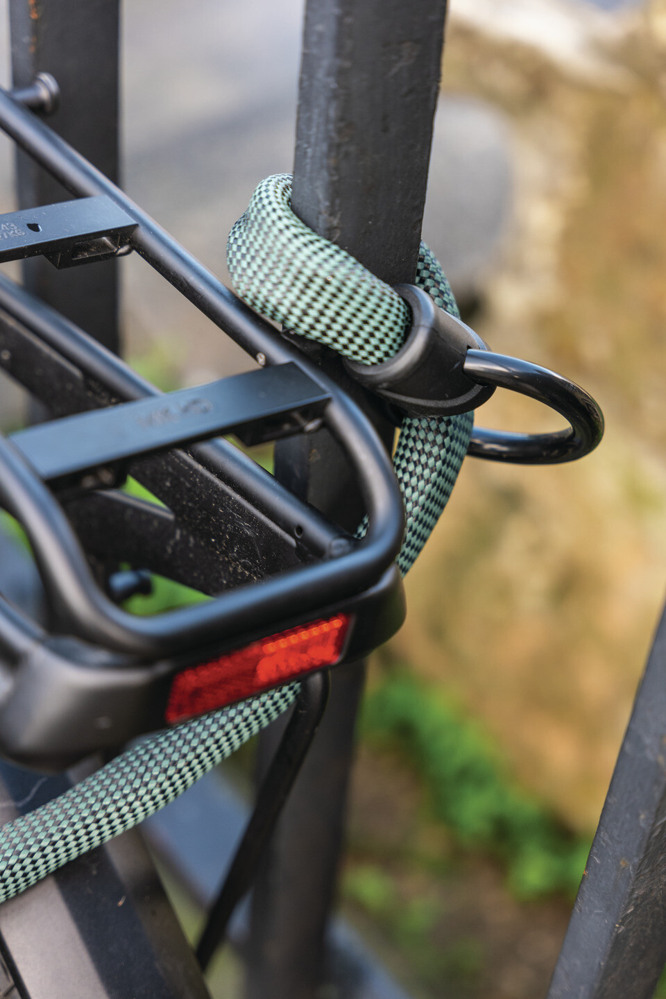 Zámek ABUS 1806/110 black INFINITY LOOP - černá