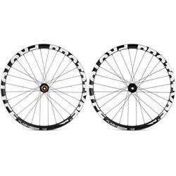 Zapletená kola Enduro/E-MTB PROTOTYPE Flash Carbon 29" White - 110/148 BOOST - ořech Microspline 12